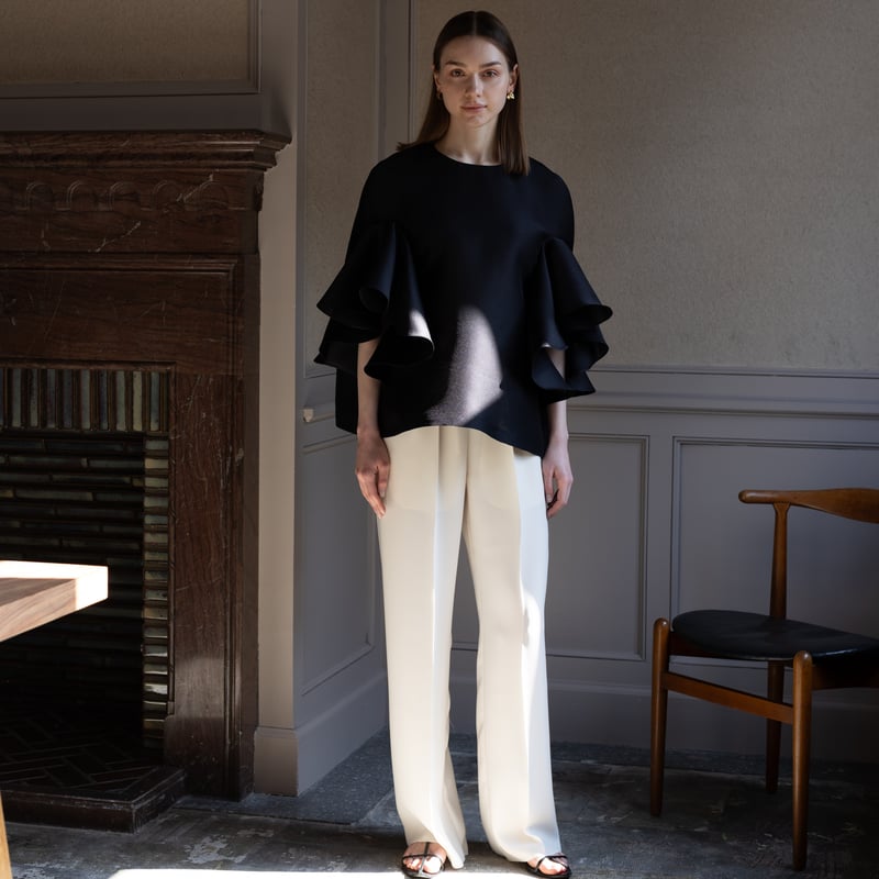予約】Relax Pants ivory | HEVE