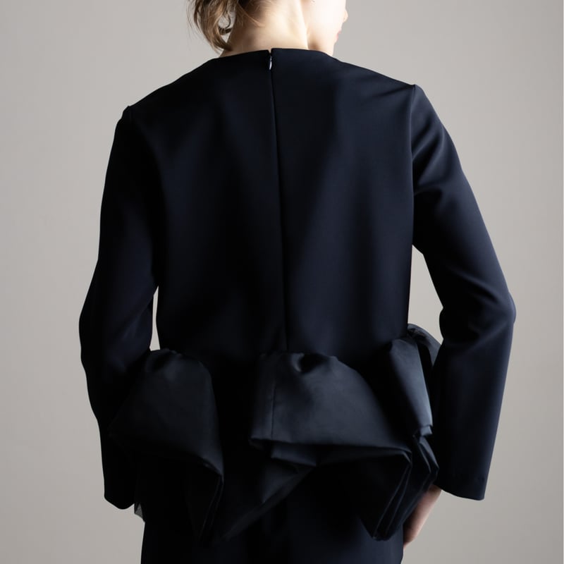 3月下旬発送】Prima Peplum BL navy | HEVE