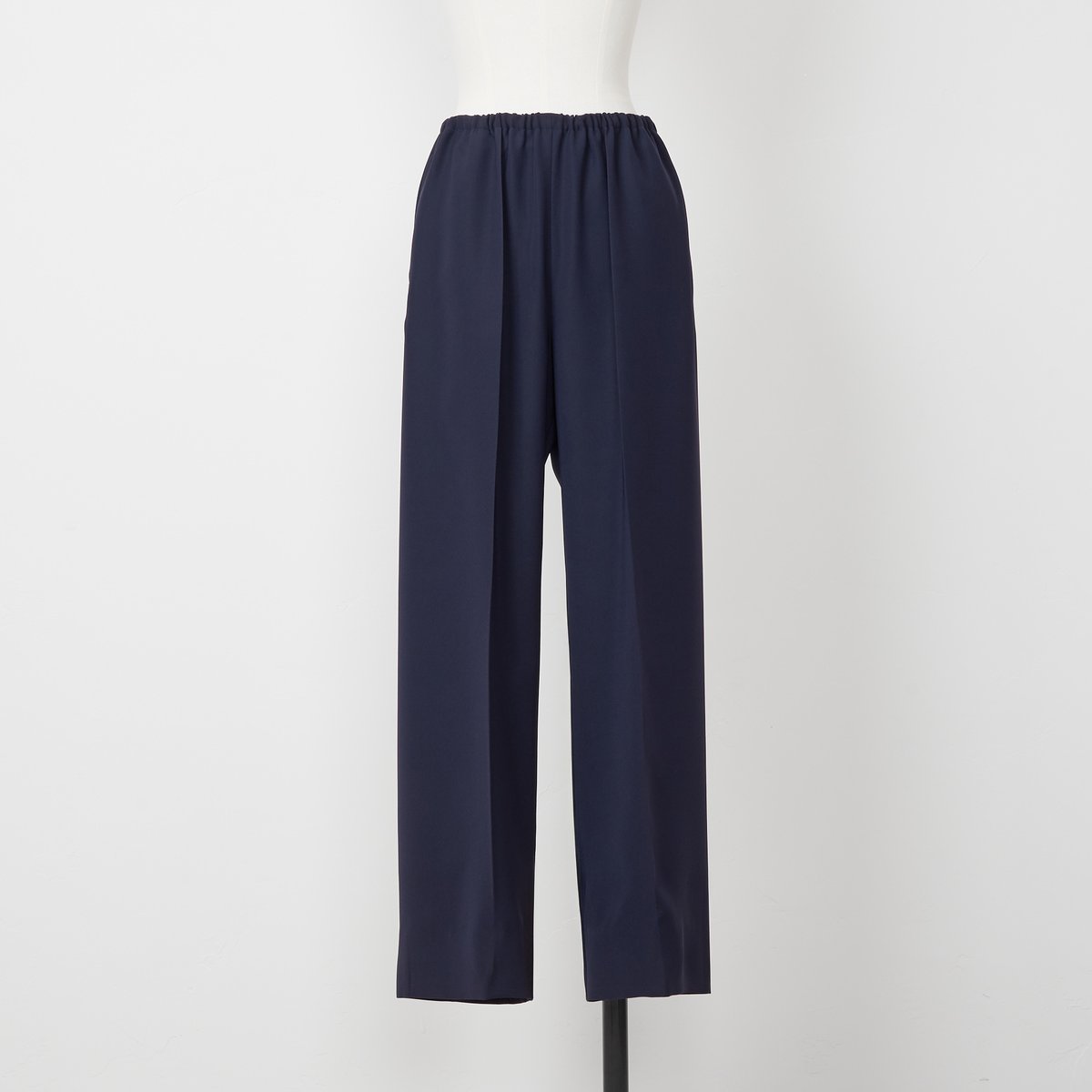 予約】Relax Pants navy | HEVE