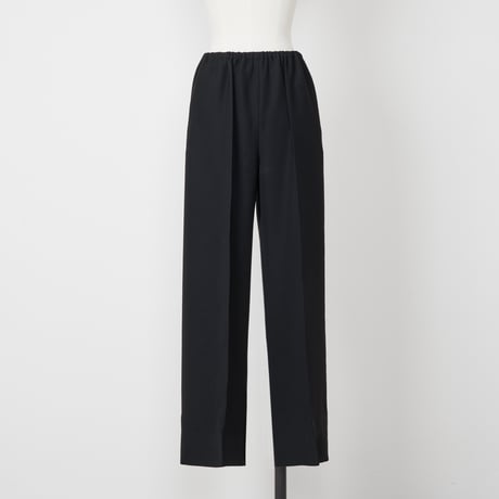 CATEGORY BOTTOMS | HEVE