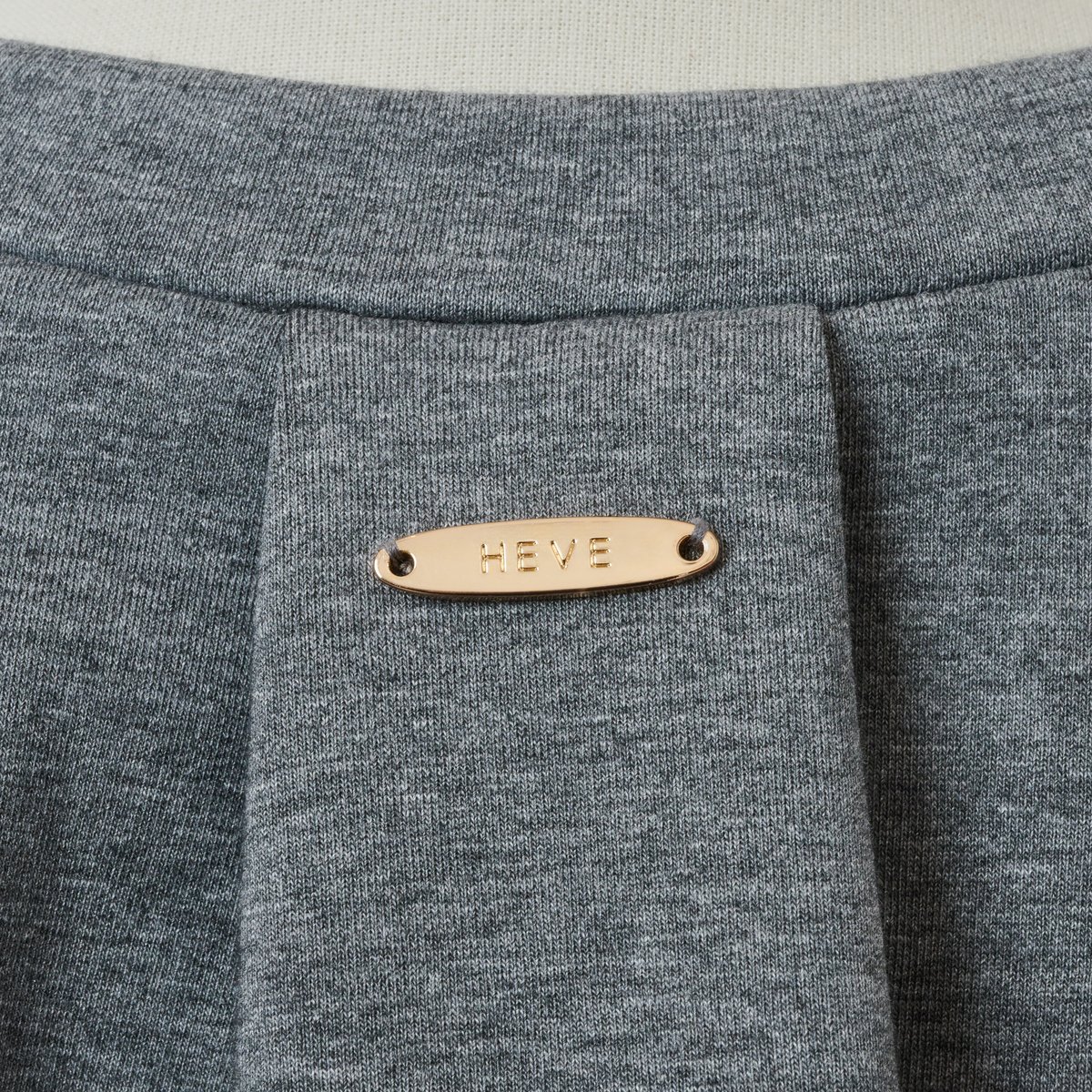 Cloud Balloon Sweat charcoal | HEVE