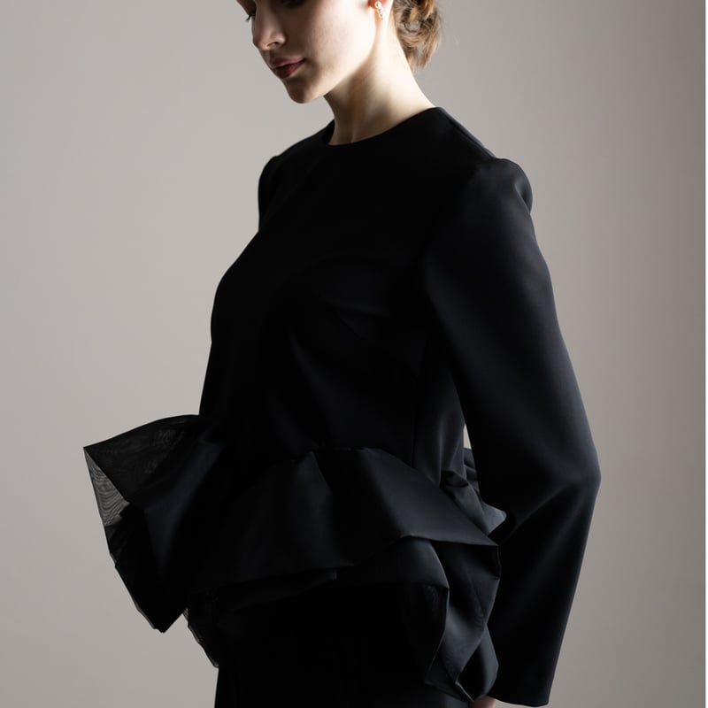 新品未使用タグ付き　HEVE Prima Peplum JK Black 38 Prima Peplum JK navy | HEVE ジャケット・アウター