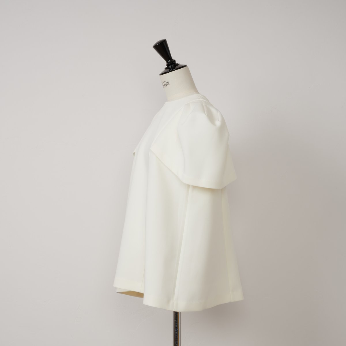 Swan Grace BL white | HEVE