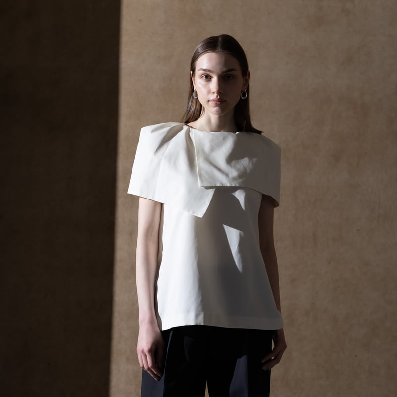 予約】Layer Cape BL vanilla | HEVE