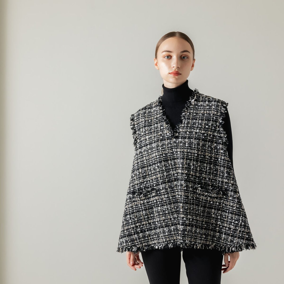 Tweed Gilet black | HEVE