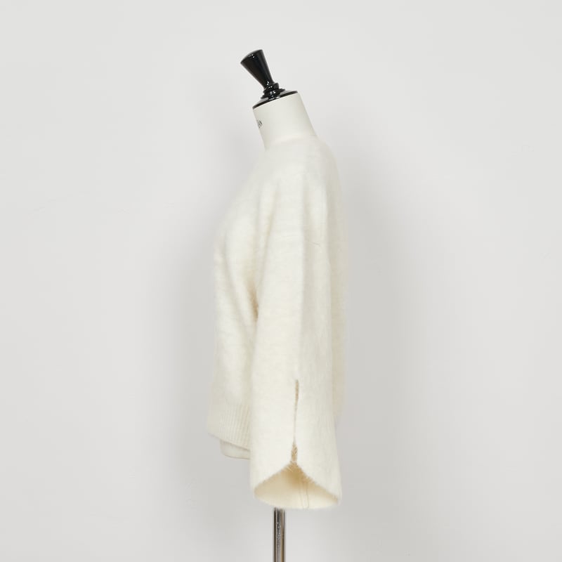 Tulip Sleeve Alpaca Knit ivory | HEVE