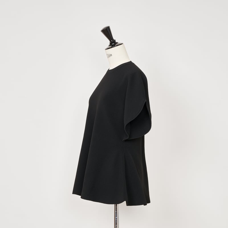 即納1点のみ【heve】Arch Peplum knit charcoal Arch Peplum knit charcoal | HEVE