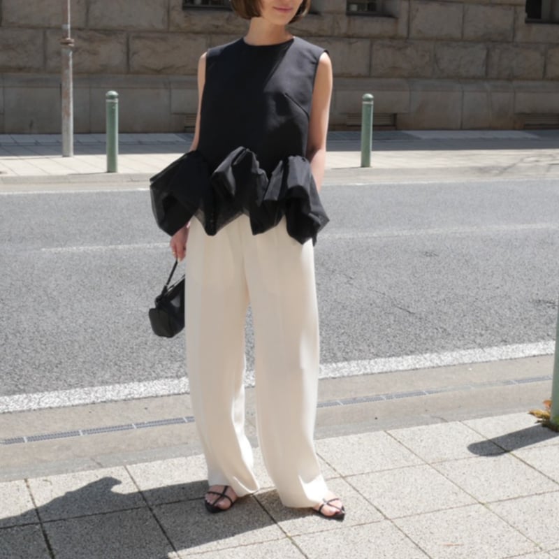 新品タグ付き　Heve へイヴ Prima Peplum JK ブラック38 予約】Mermaid Peplum BL black | HEVE