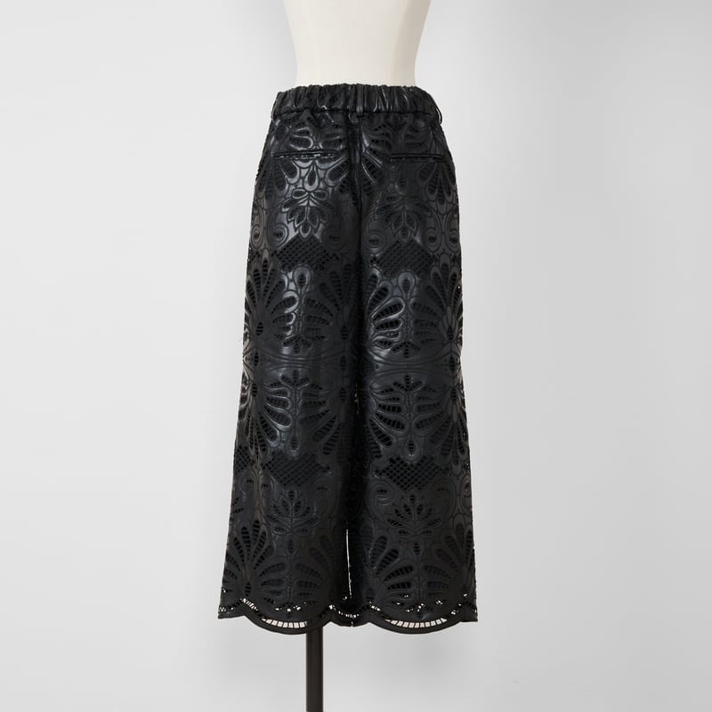 予約】Leather Lace Scalap PT black | HEVE