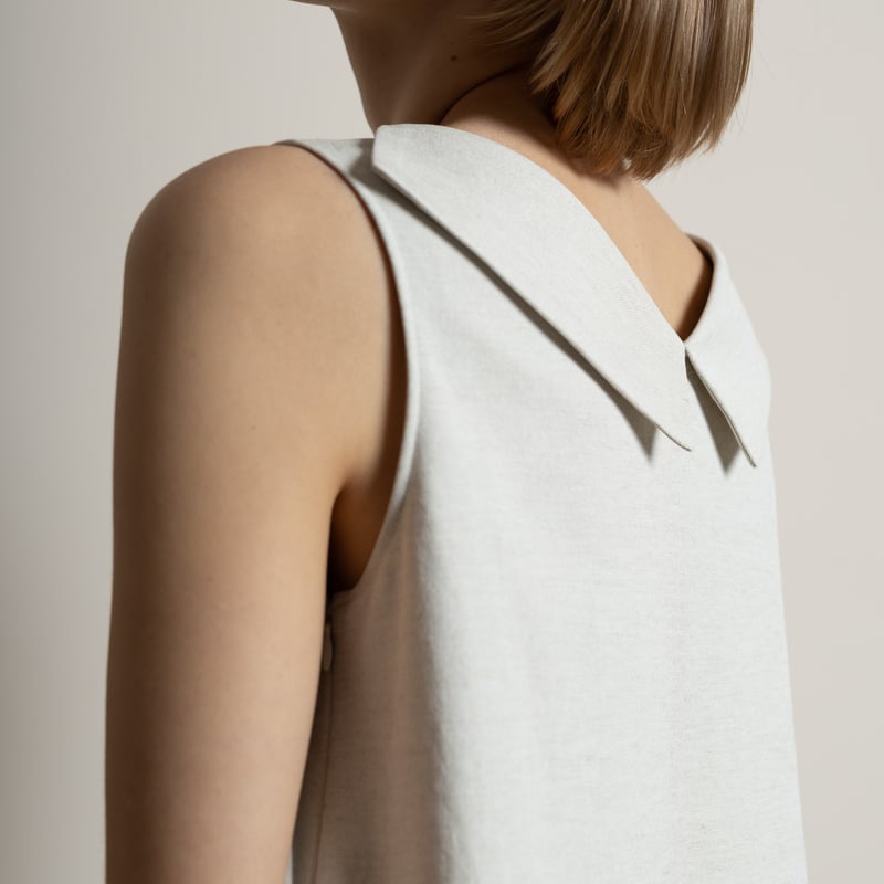 two charm dress サンド | HEVE