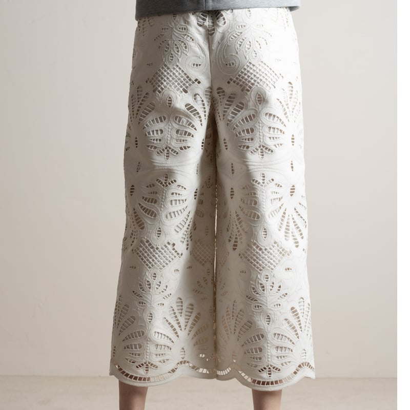 【新品】Leather Lace Scalap PT white/36 heve 再予約】Leather Lace Scalap PT white | HEVE