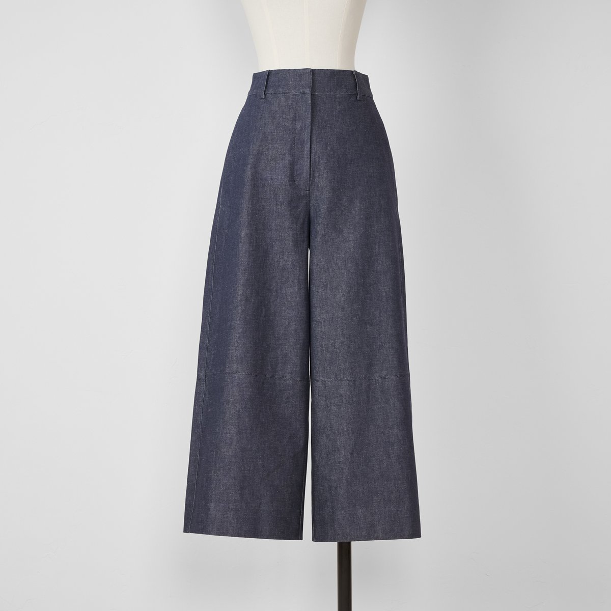 予約】Elegant Line Denim indigo | HEVE