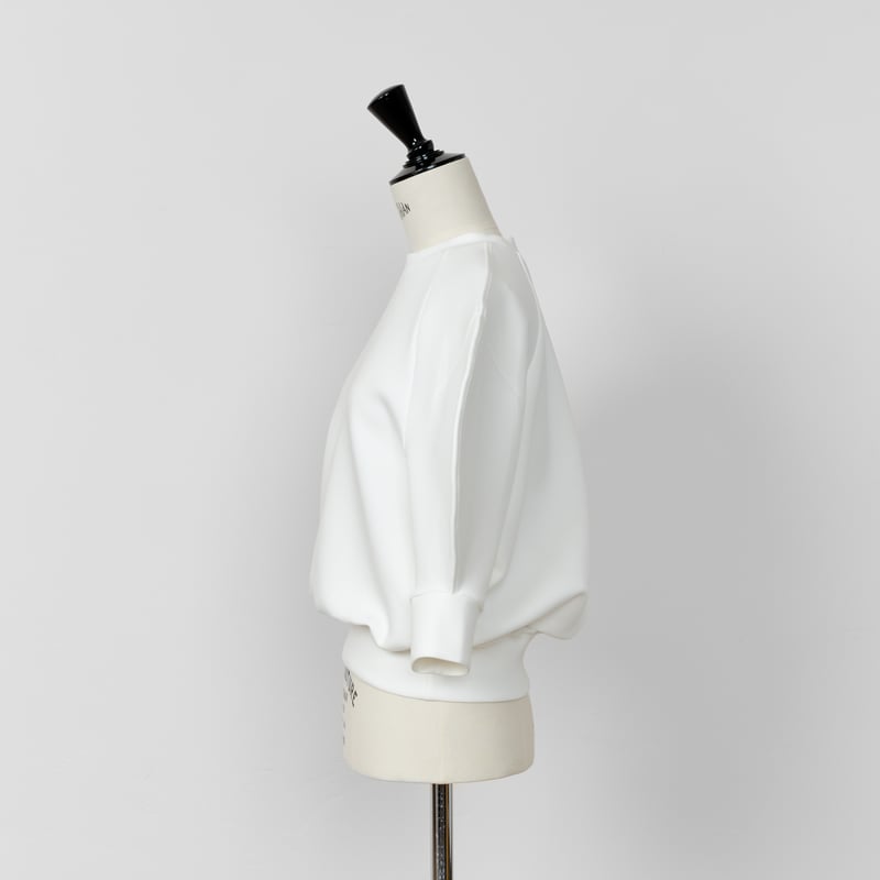 Cloudy Tops white | HEVE