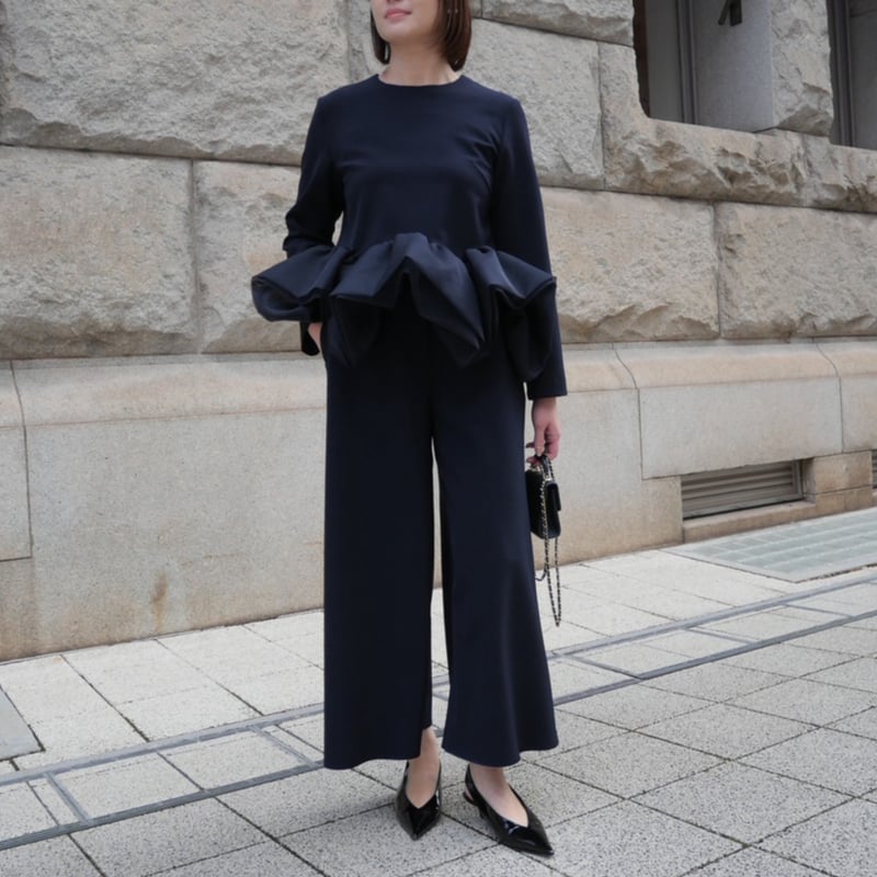 3月下旬発送】Prima Peplum BL navy | HEVE