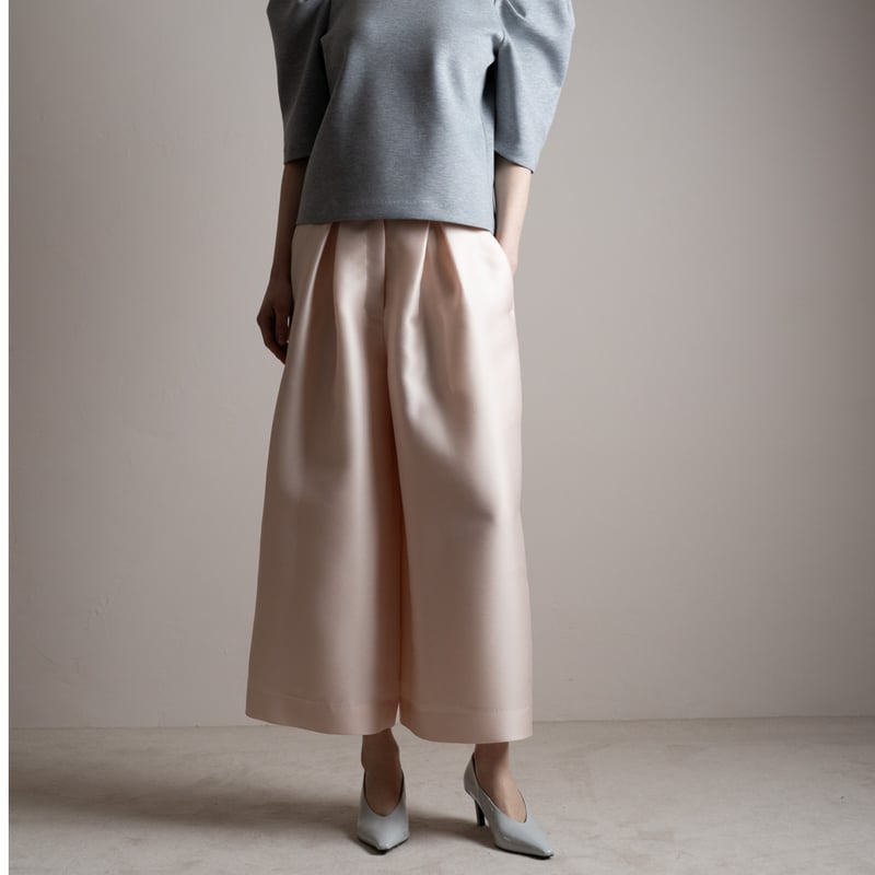 Sheer Satin Gaucho PT peach | HEVE