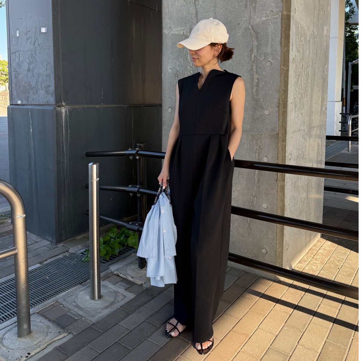 Heart neck all-in-one black | HEVE