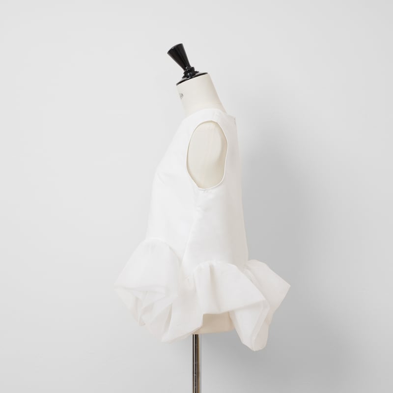 Prima Peplum Sleeveless white | HEVE