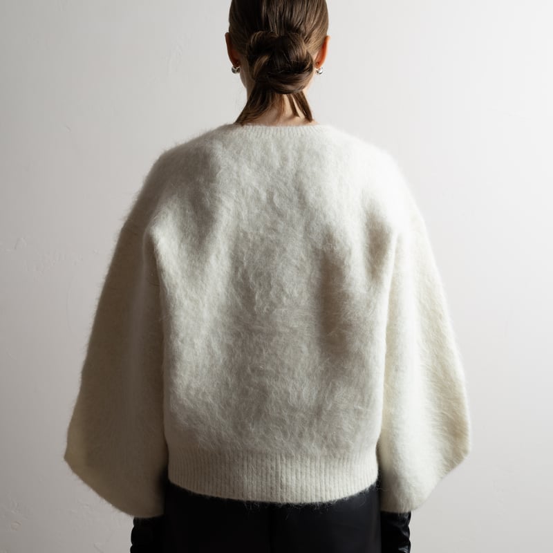 Tulip Sleeve Alpaca Knit ivory | HEVE