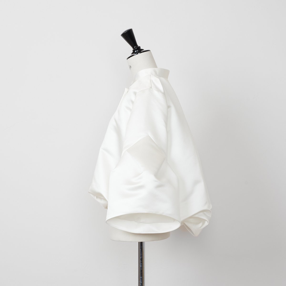 【本日24時まで】 HEVE Petal Cloud Blouzon white Petal Cloud Blouzon white | HEVE