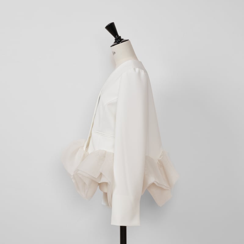 Prima Peplum JK white | HEVE