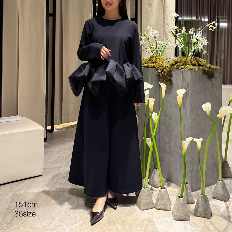 3月下旬発送】Prima Peplum BL navy | HEVE