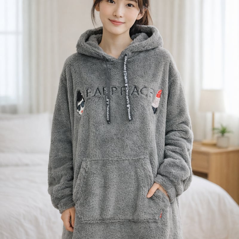 HAPPYFACE マイクロファーBIGパーカー | Smile Closet