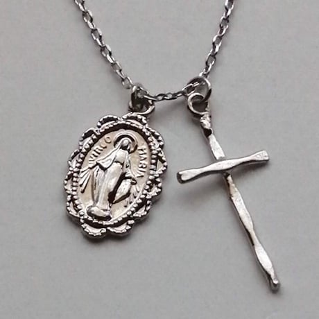 女神ネックレス　聖母マリア　十字架付き　silver