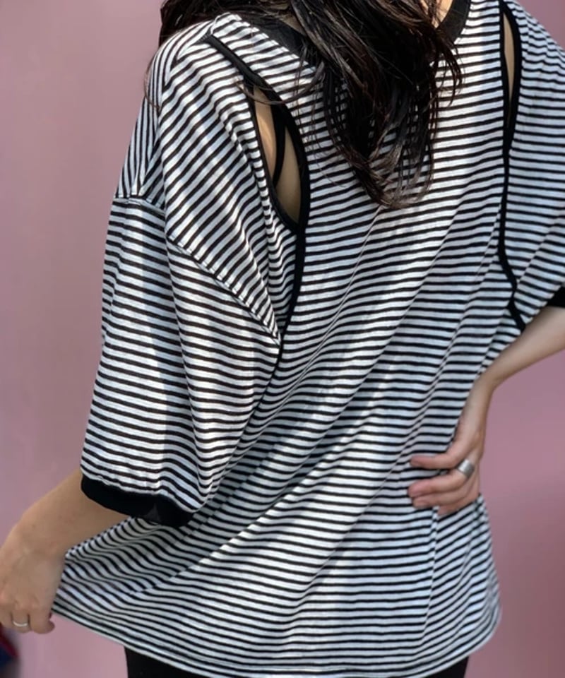 2WAY】シアースラブボーダー カットアウトリンガーTシャツ | Emilie