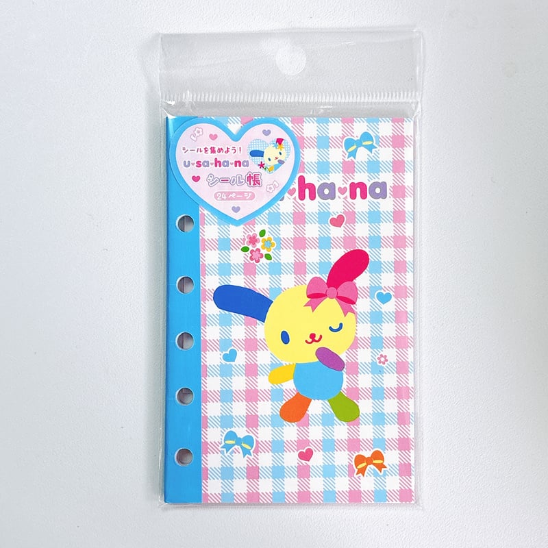 ウサハナ　シール帳　完成品　サンリオ 💖 ⁡ ウサハナちゃんのシール帳🤩 ⁡昔のから最近のまで キティちゃん