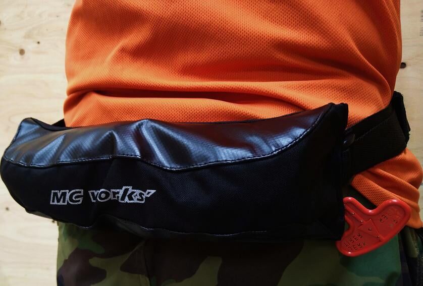 Mc Works' インフレータブル救命具 Amazon | MC WORKS/MCワークス インフレータブル救命具 BSJ-9320RSII