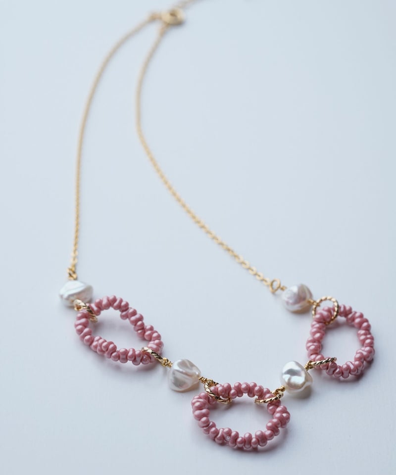 【期間限定sale】　 862 ビーズネックレス　淡水パール　ファルファーレ 淡水パール/ファルファーレ（ピンク）ネックレス | L'aurora Nuova