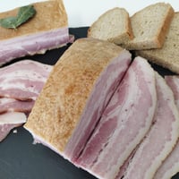 フランス産豚バラ肉のベーコン（1パック / 500g / ブロック）