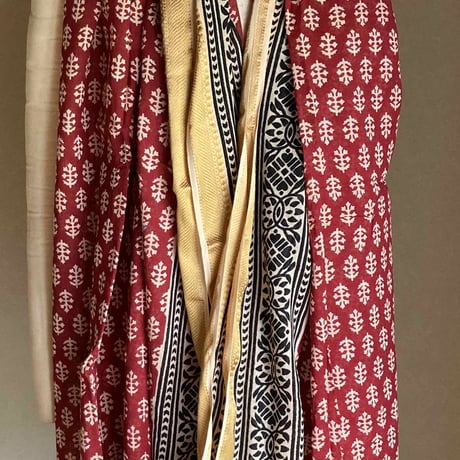 インド　デュパタ　スカーフ　パレオ　マルチクロス　赤黒/茶紫