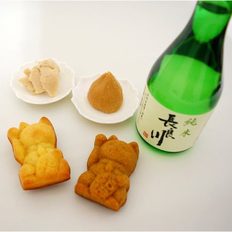 招き猫マドレーヌ　長良川　鮮・熟