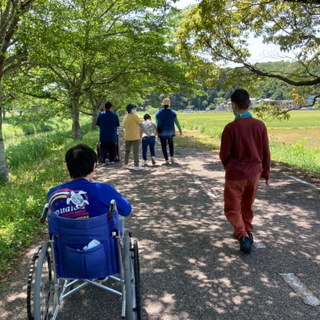 見学申し込み