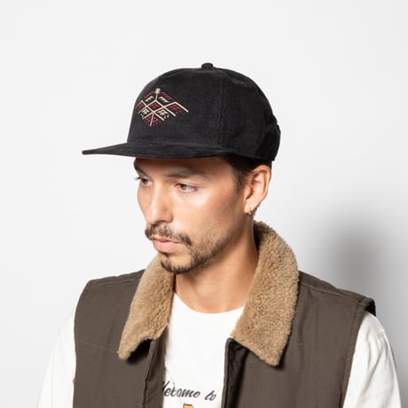 MANAWA TAPU 5 PANEL - BLACK