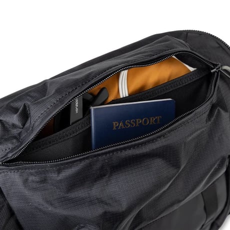 ACCOMPLICE MULE BAG 45L COLOR: BLACK