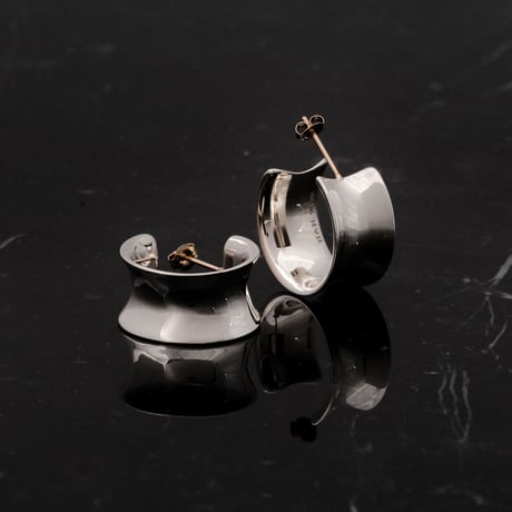 ［botanical］タービー フープ ピアス M
