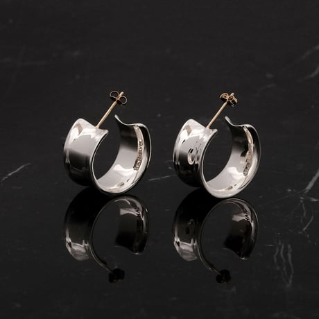 ［botanical］タービー フープ ピアス M