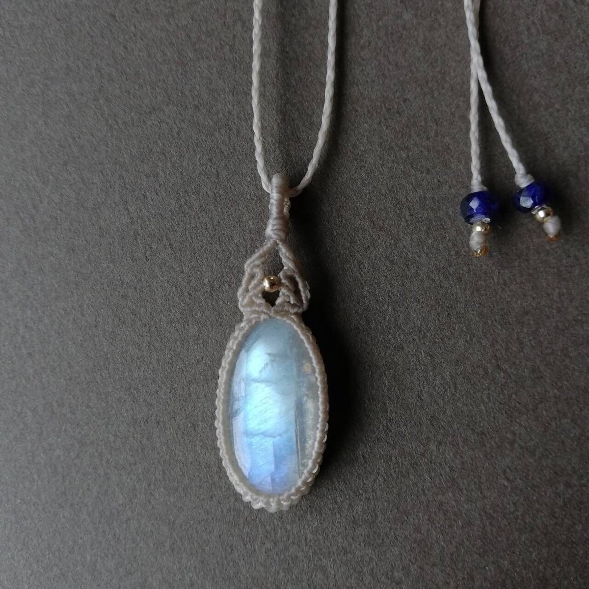 Ro様ご検討中　ホワイトラブラドライト サイズグラデーション 高品質]ホワイトラブラドライトブレスレット（約11mm玉） - 埼玉県吉川