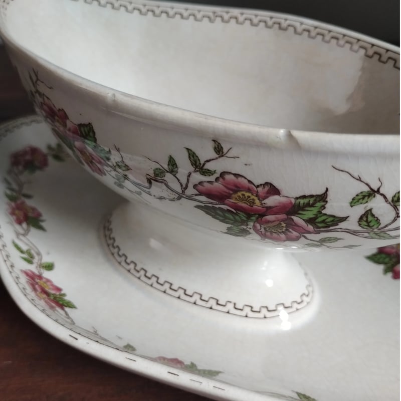 フランスアンティーク サルグミンヌのソーシエール | フランス