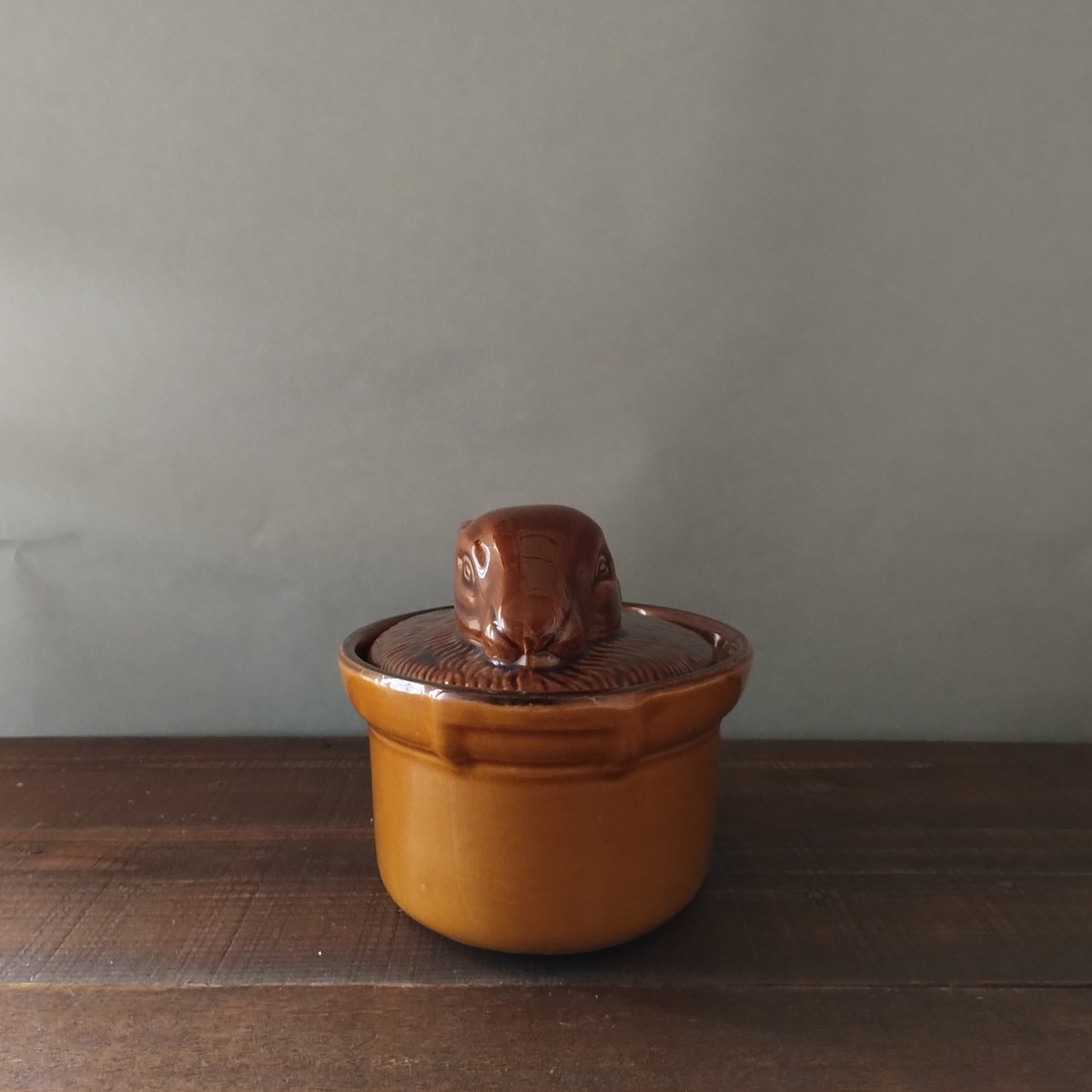 * vintage pot ୨୧ * ウサギさんの テリーヌポット fit=scale-down,w=1200