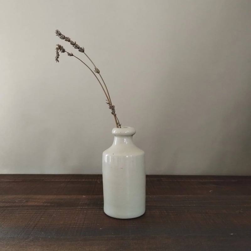 【訳あり】 パフュームボトル 白 陶器 フランス アンティーク 訳あり】 パフュームボトル 白 陶器 フランス アンティーク