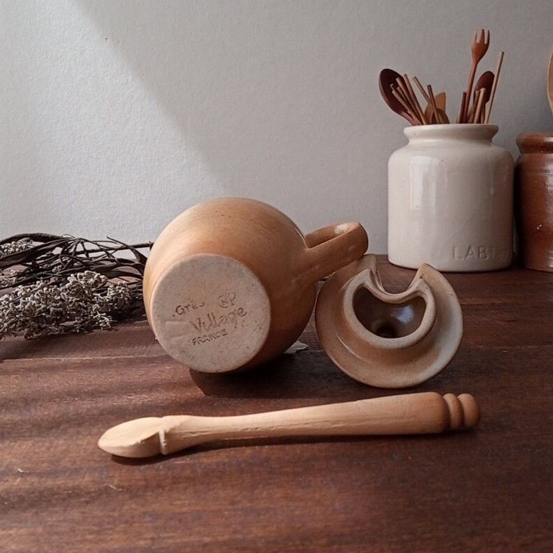 イタリア70年代ビンテージ美しい立ち姿のイタリアングレーハウンド特大サイズの陶器 イタリア70年代ビンテージ美しい立ち姿のイタリアングレー