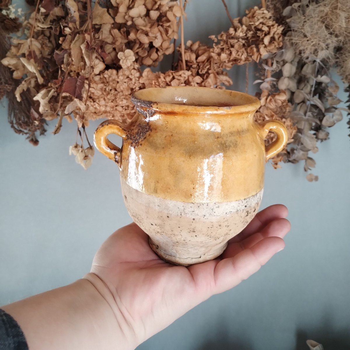 ご予約済み フランスアンティーク 南仏の壺 | フランス