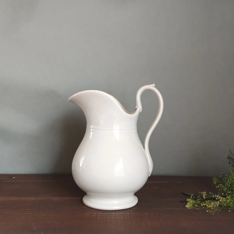 【美品】フランスヴィンテージ GIEN ホワイト陶器 装飾ピッチャー[3301] フランスアンティーク 白いアヒル口のピシェ11 | フランス