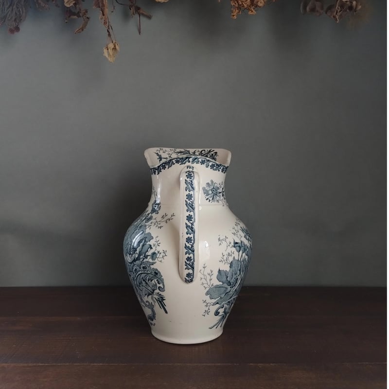 フランスアンティーク 淡い青のアネモネのピシェ | フランス