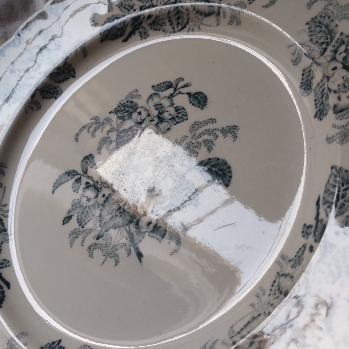 フランスアンティーク ボルドー窯のプレートa | フランス アンティーク