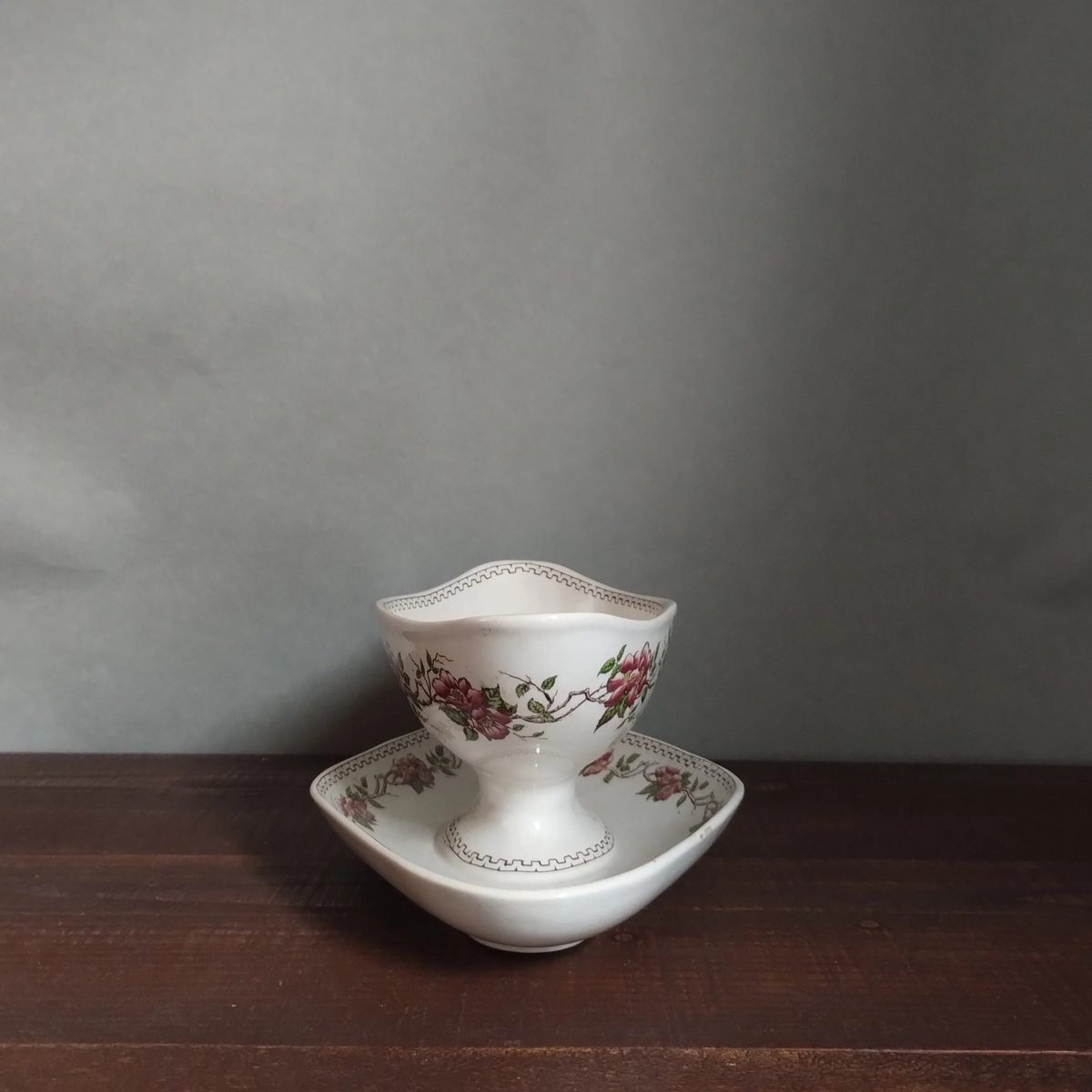 フランスアンティーク サルグミンヌのソーシエール | フランス