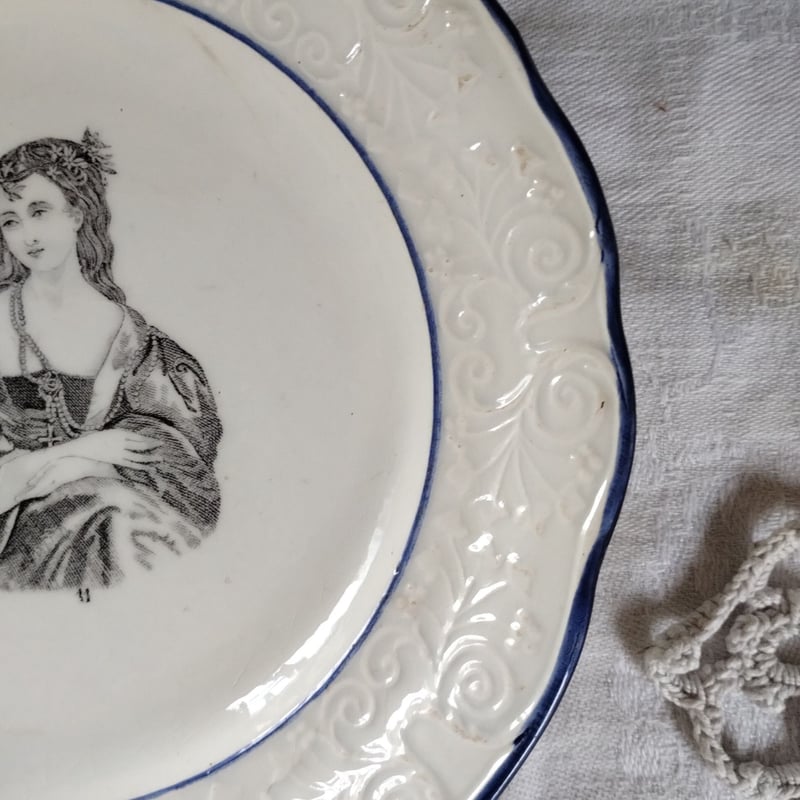 【人気】　フランスアンティーク　ショワジールロワ　ディナープレート　23.5㎝ フランス ショワジールロワ PARIS アンティーク プレート 平皿 (A)薔薇